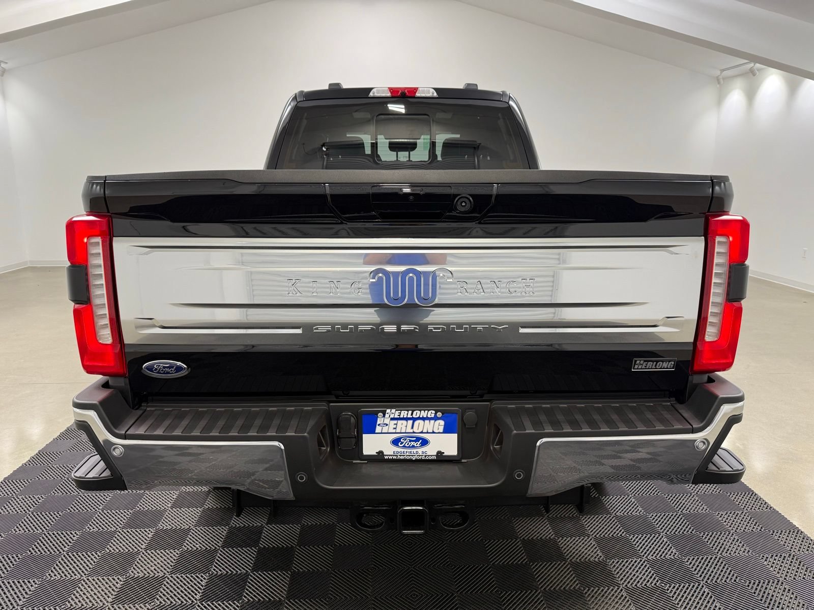 New 2026 Ford F250 King Ranch w/ Chrome Package AWD/4WD image 5