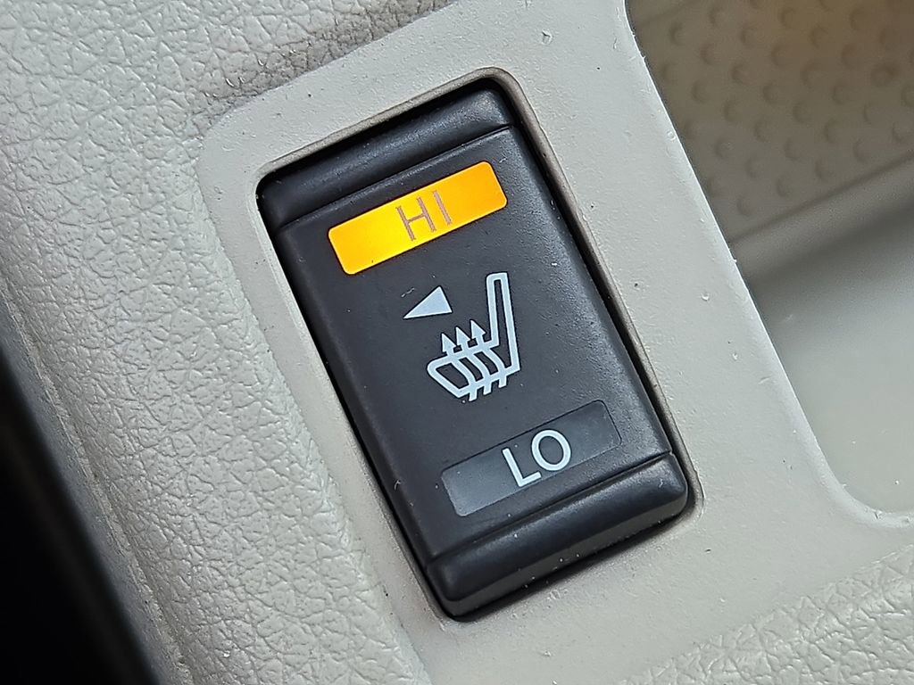 Certified 2022 Nissan Rogue Sport SV image 24