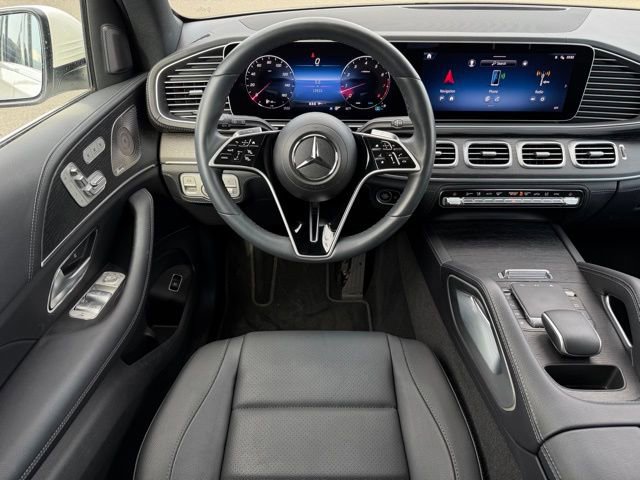 Used 2024 Mercedes-Benz GLE 350 4MATIC image 11