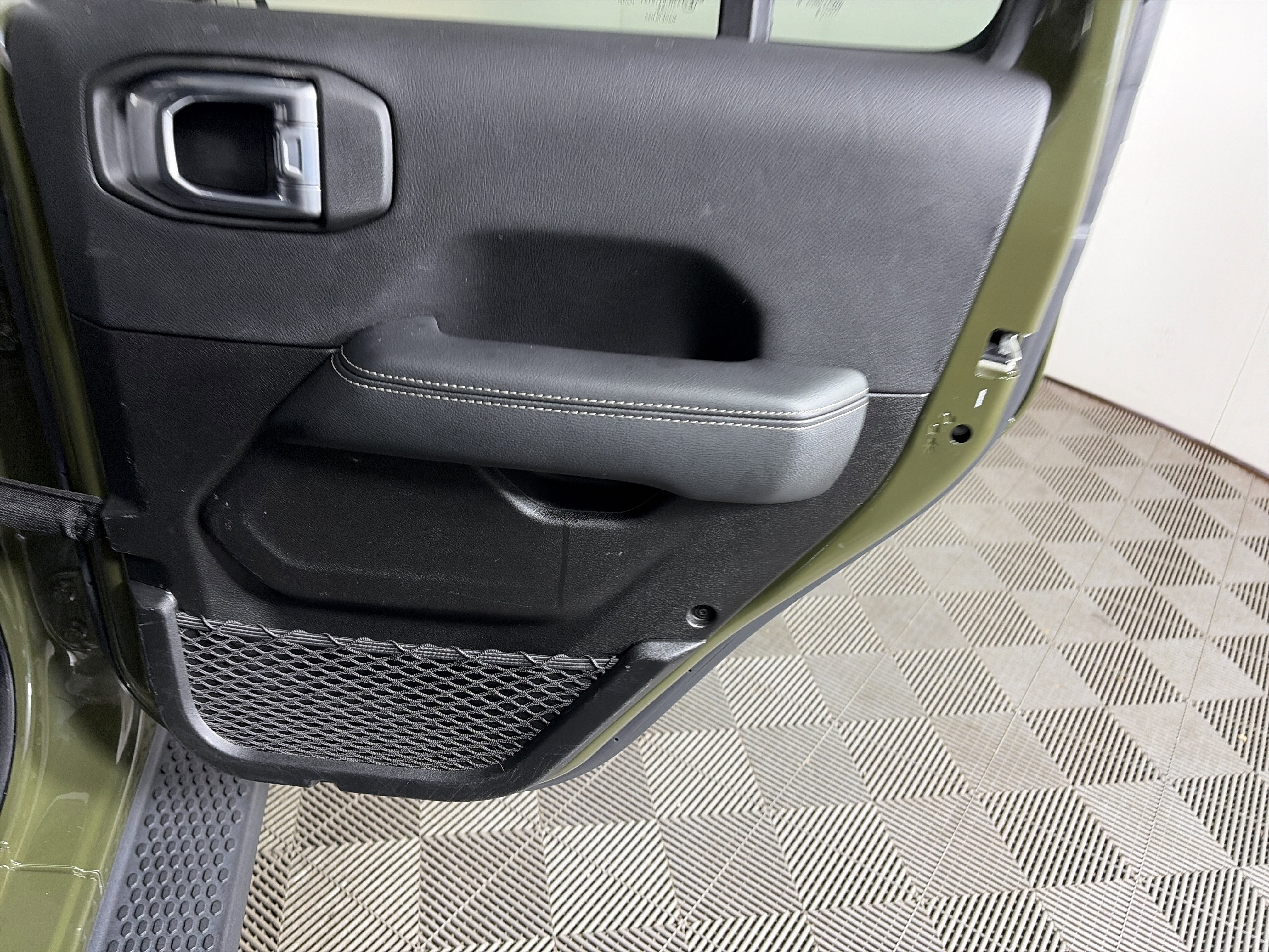 Used 2022 Jeep Wrangler Unlimited Sahara w/ Cold Weather Group image 37