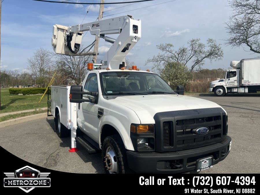 Used 2009 Ford F350 XL RWD image 4