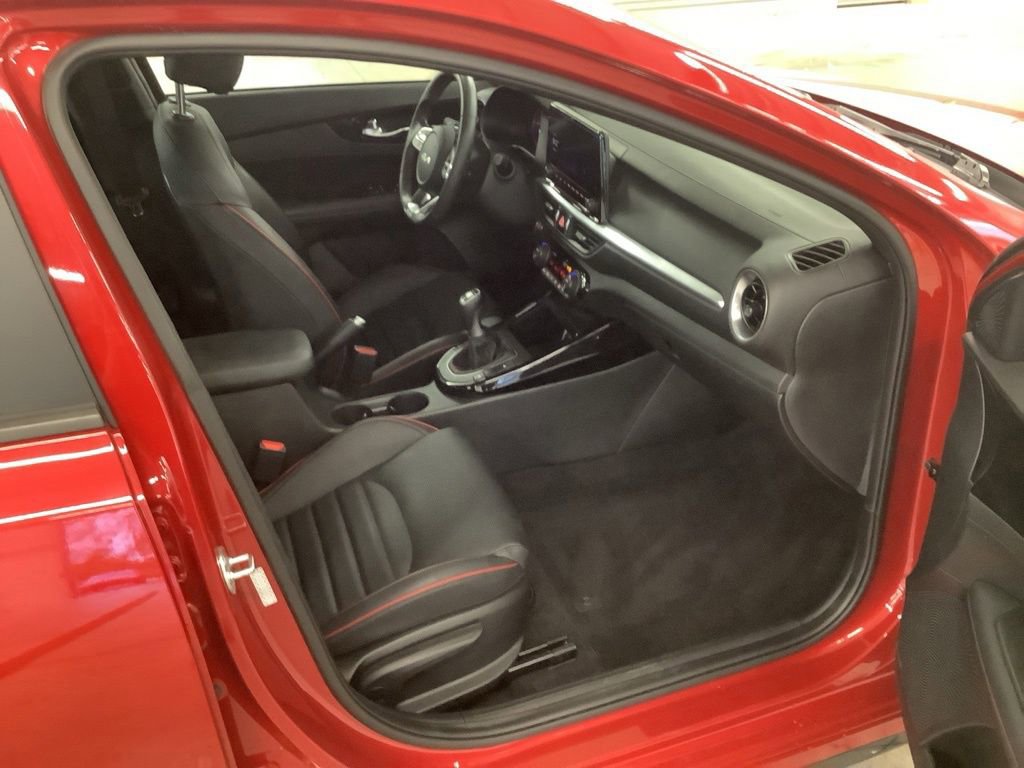 Used 2023 Kia Forte GT FWD image 12