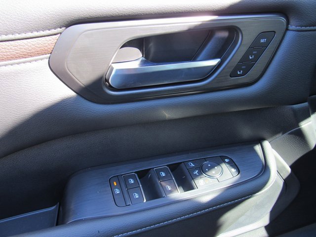 New 2026 Nissan Armada SL image 15