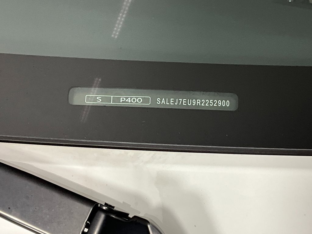 Certified 2024 Land Rover Defender 110 S image 31