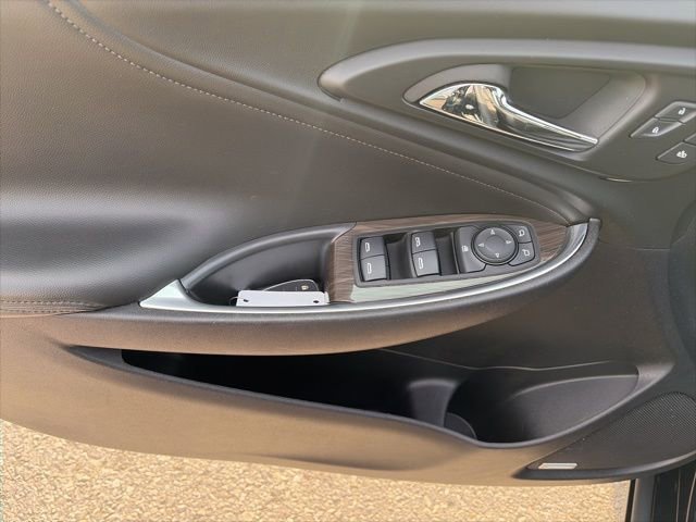 Used 2024 Chevrolet Malibu LT FWD image 17