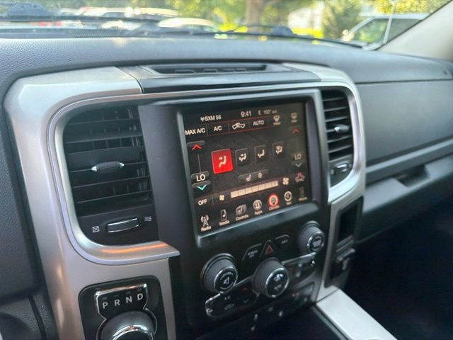 Used 2017 RAM 1500 Classic SLT w/ SLT Plus D←cor Group AWD/4WD image 22