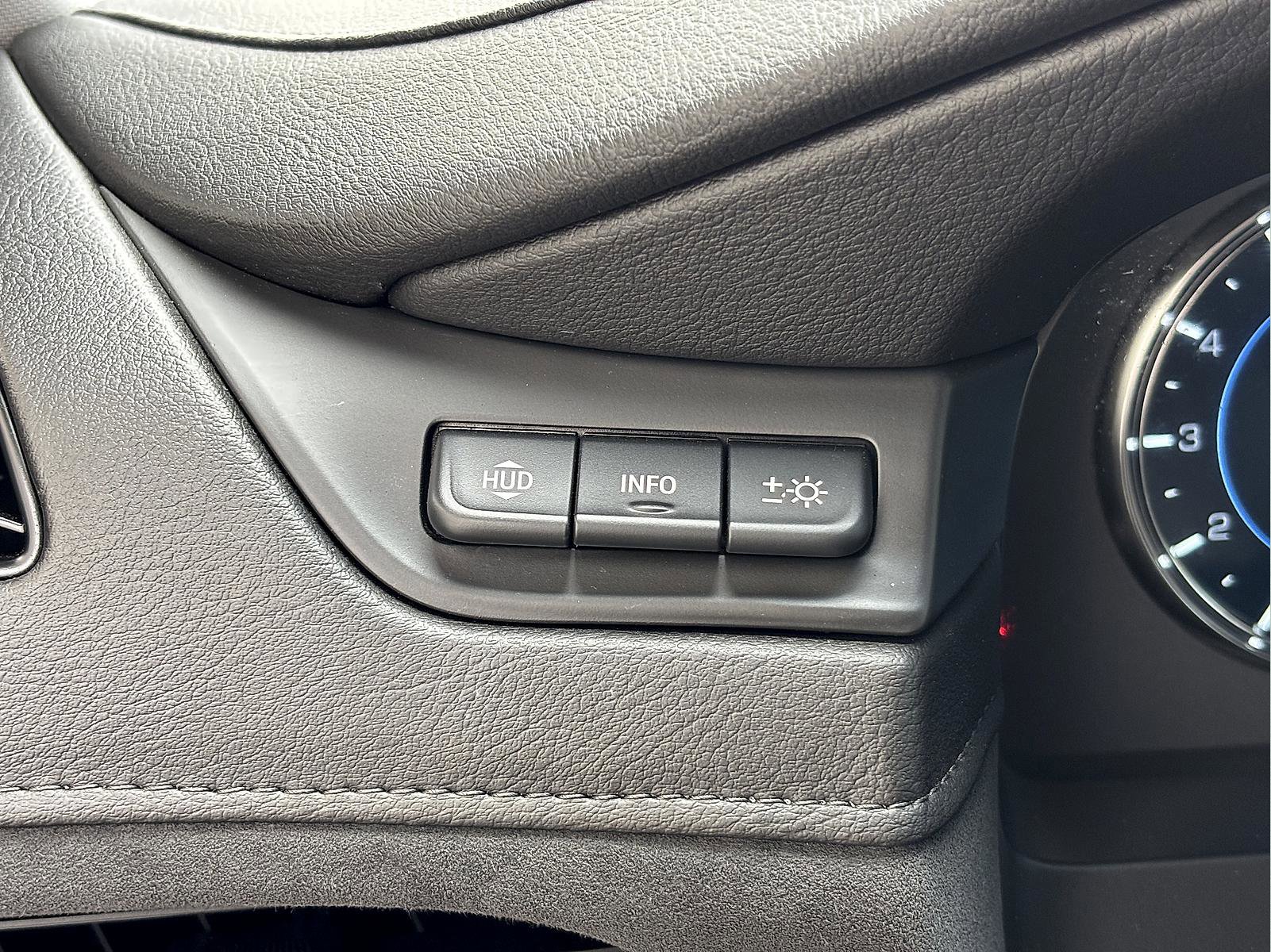 Used 2020 Cadillac Escalade Luxury image 19