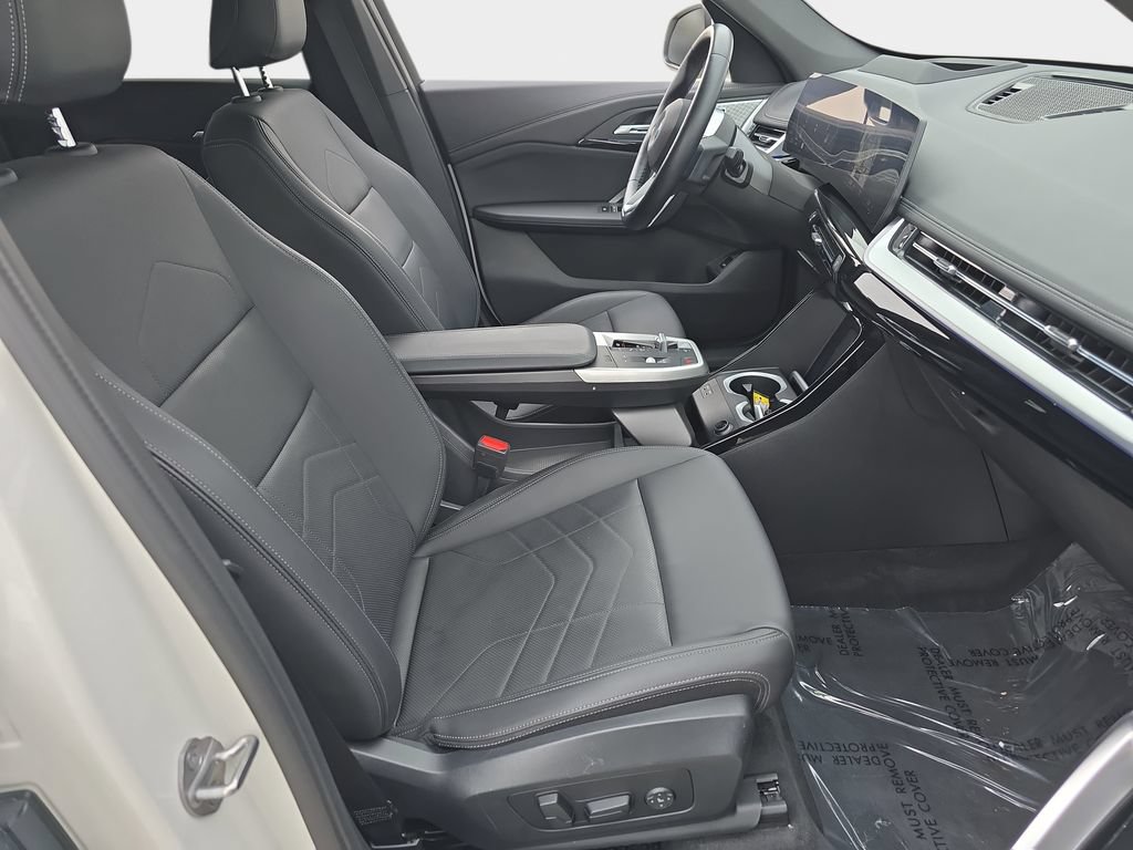 Used 2023 BMW X1 xDrive28i w/ Premium Package AWD/4WD image 12
