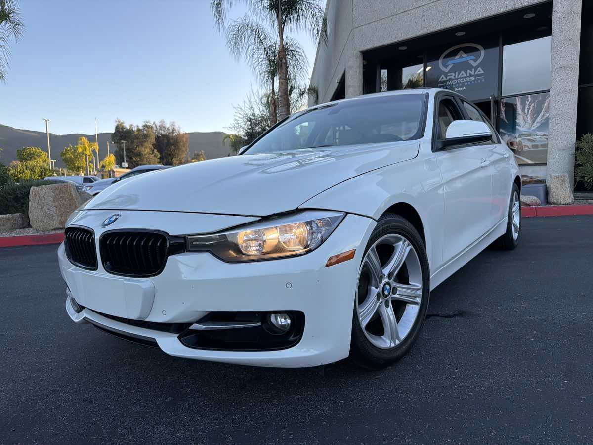 Used 2015 BMW 328i Sedan RWD image 2