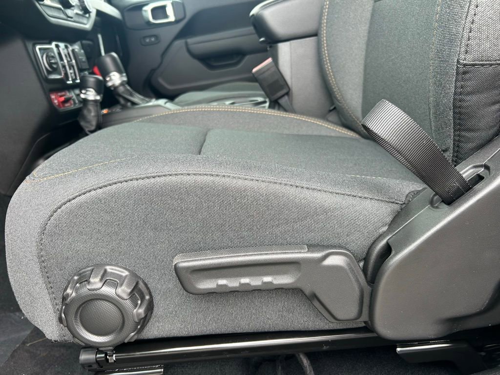 New 2026 Jeep Wrangler Unlimited Sport AWD/4WD image 12