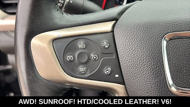 Used 2017 GMC Acadia Denali AWD/4WD image 15