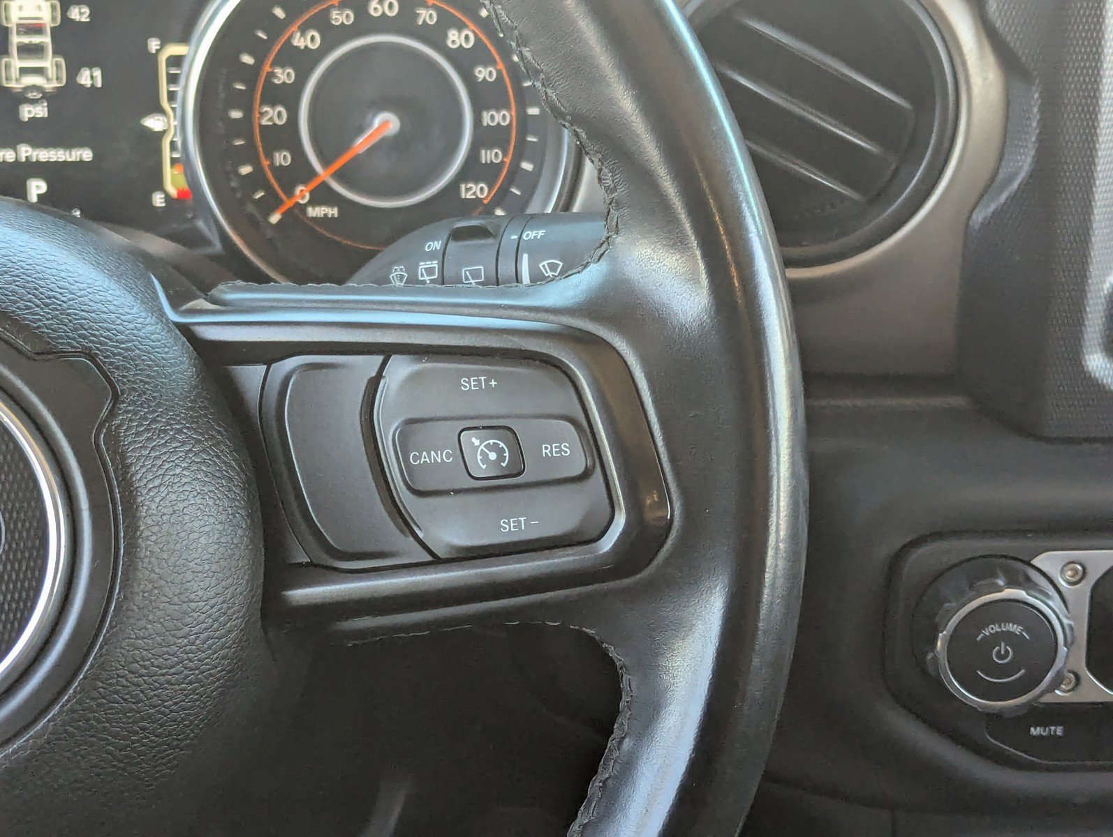 Used 2020 Jeep Wrangler Unlimited Sport image 26