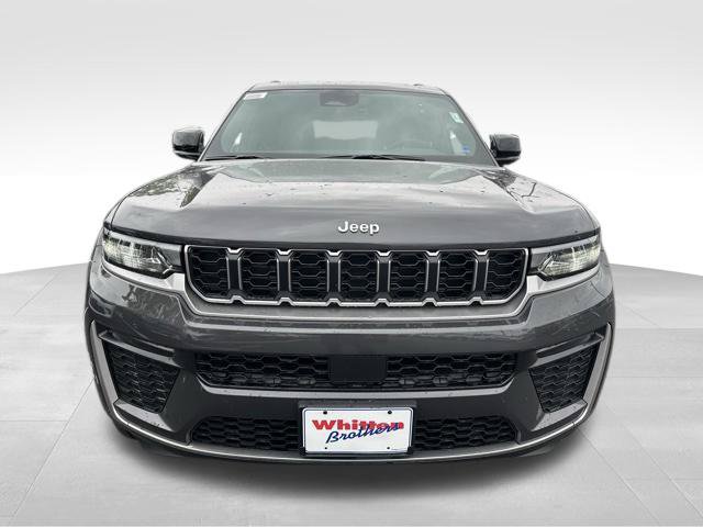 New 2026 Jeep Grand Cherokee L Limited AWD/4WD image 10