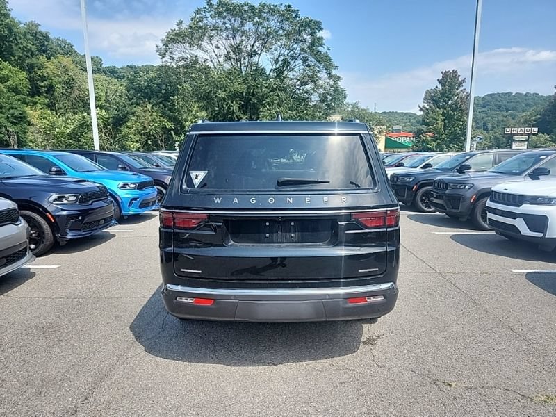 Used 2022 Jeep Wagoneer Series I AWD/4WD image 6
