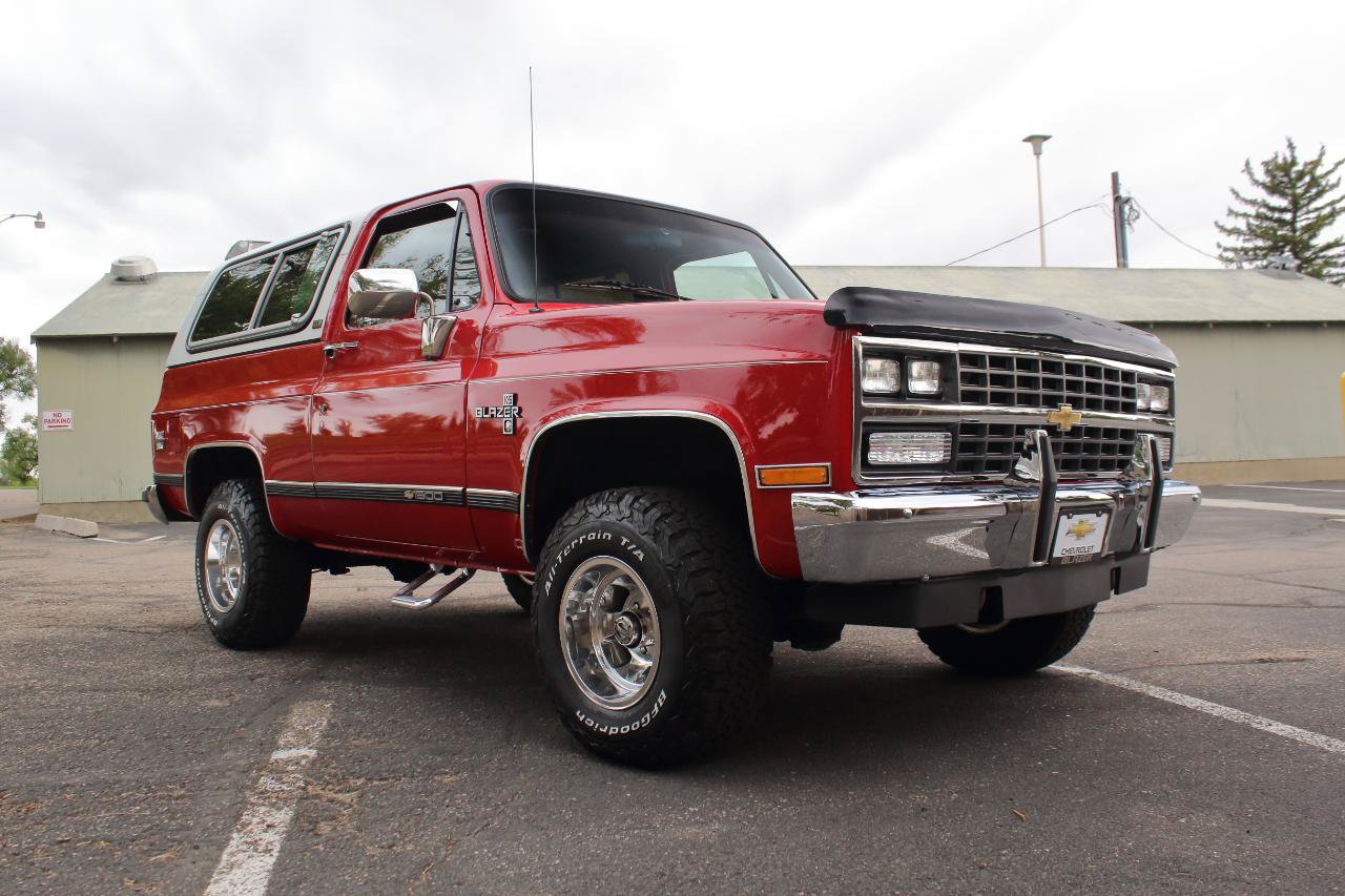 Used 1991 Chevrolet Blazer 4WD image 16