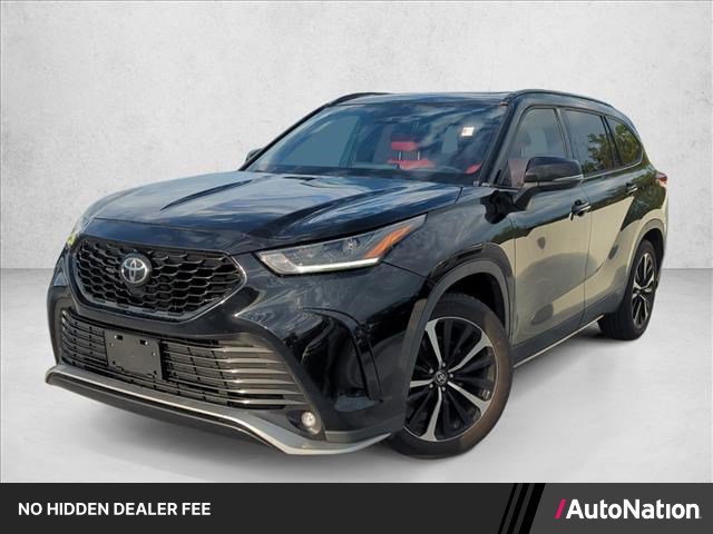 Used 2021 Toyota Highlander XSE