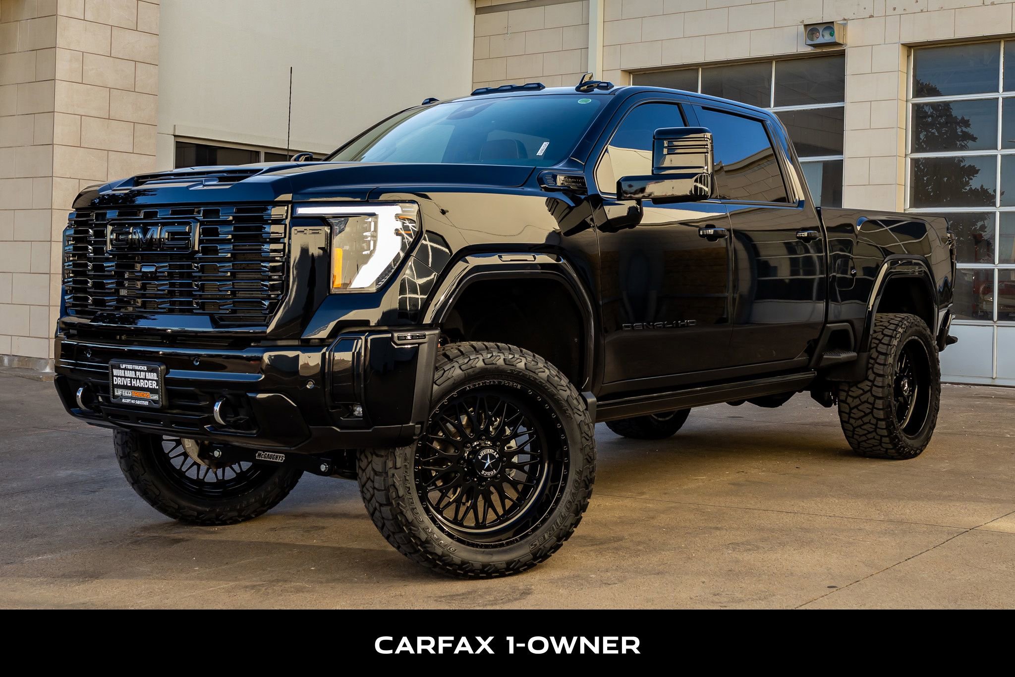 Used 2025 GMC Sierra 2500 Denali Ultimate image 5