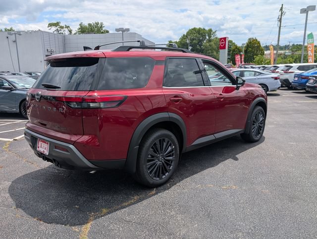 New 2026 Nissan Pathfinder SL w/ SL Premium Package AWD/4WD image 2