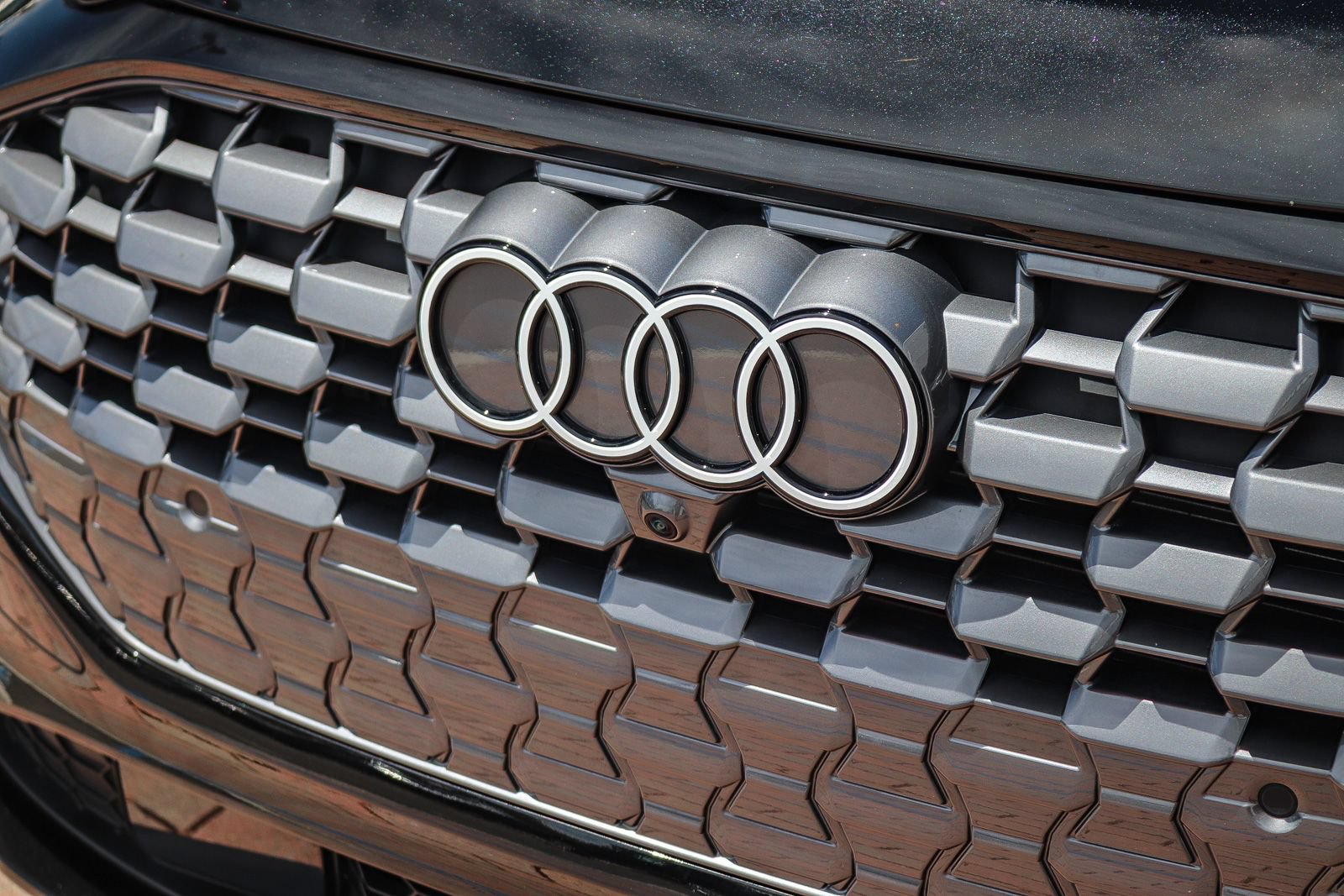 Certified 2025 Audi Q5 Premium Plus w/ Premium Plus AWD/4WD image 13