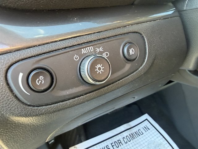 Used 2017 Buick Encore Essence FWD image 11