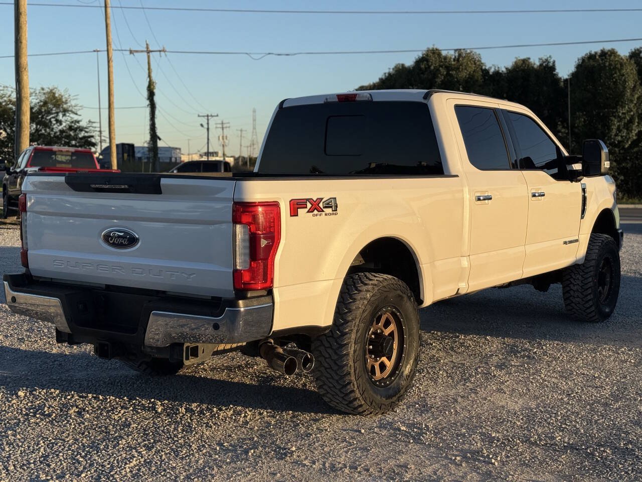 Used 2017 Ford F250 Lariat w/ Lariat Ultimate Package AWD/4WD image 5