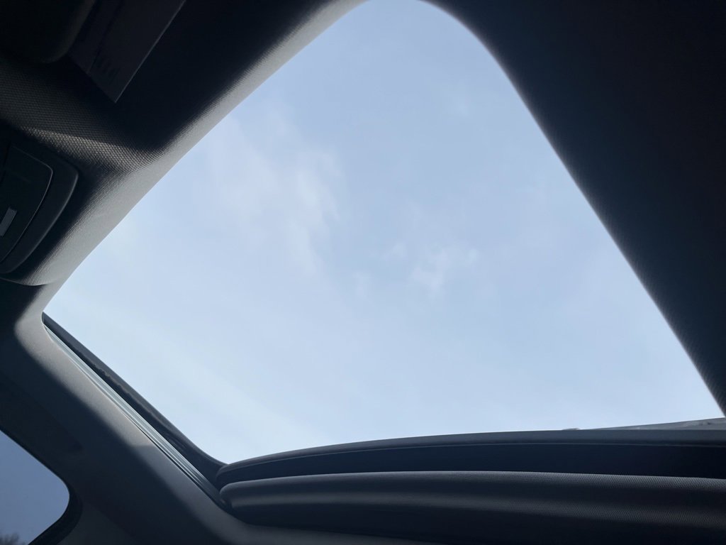 Used 2019 GMC Yukon XL SLT image 21