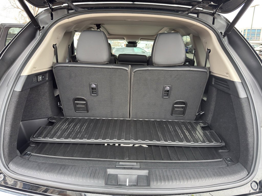 Used 2025 Acura MDX SH-AWD w/ Technology Package image 29