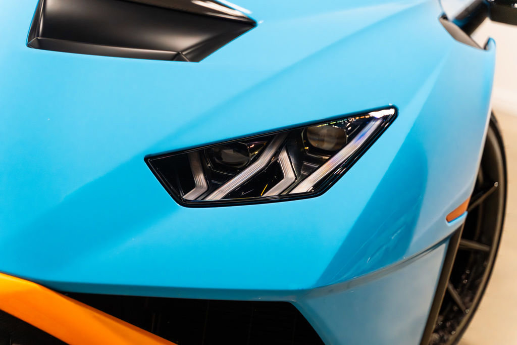 Used 2021 Lamborghini Huracan STO image 8