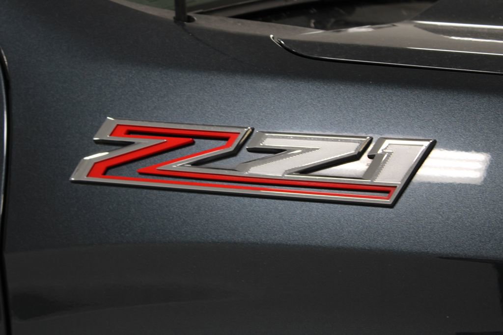 Used 2019 Chevrolet Silverado 1500 LT w/ All-Star Edition image 12