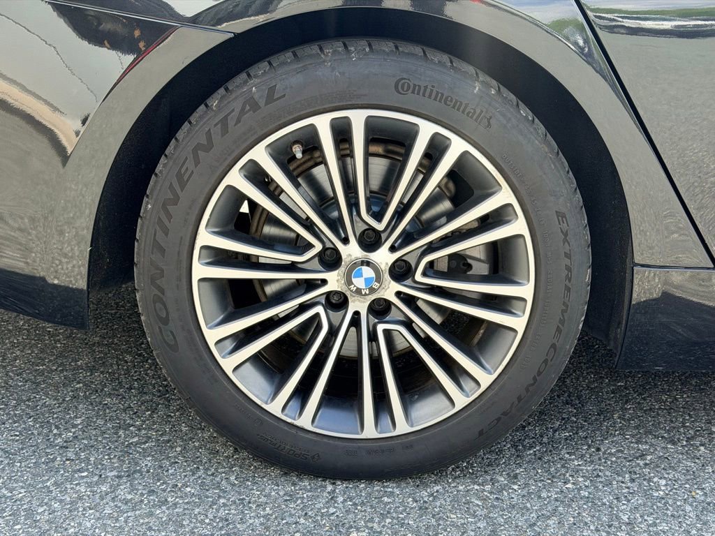 Used 2019 BMW 530i xDrive w/ Convenience Package AWD/4WD image 26