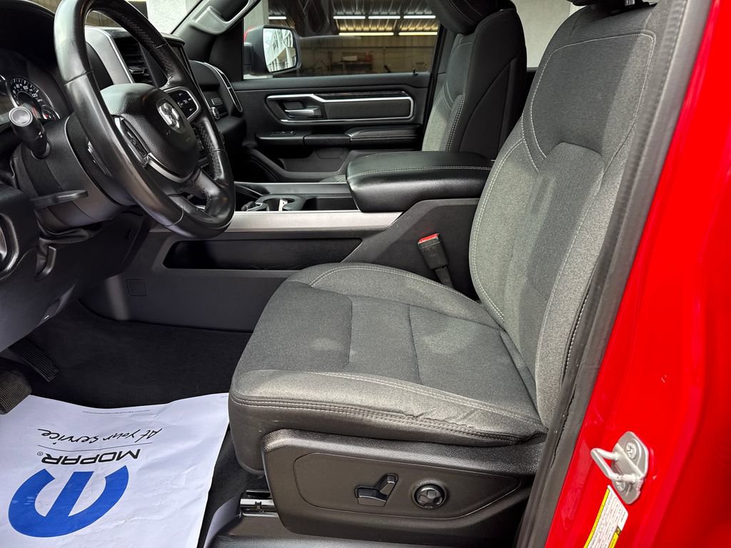 Used 2019 RAM 1500 Big Horn AWD/4WD image 9