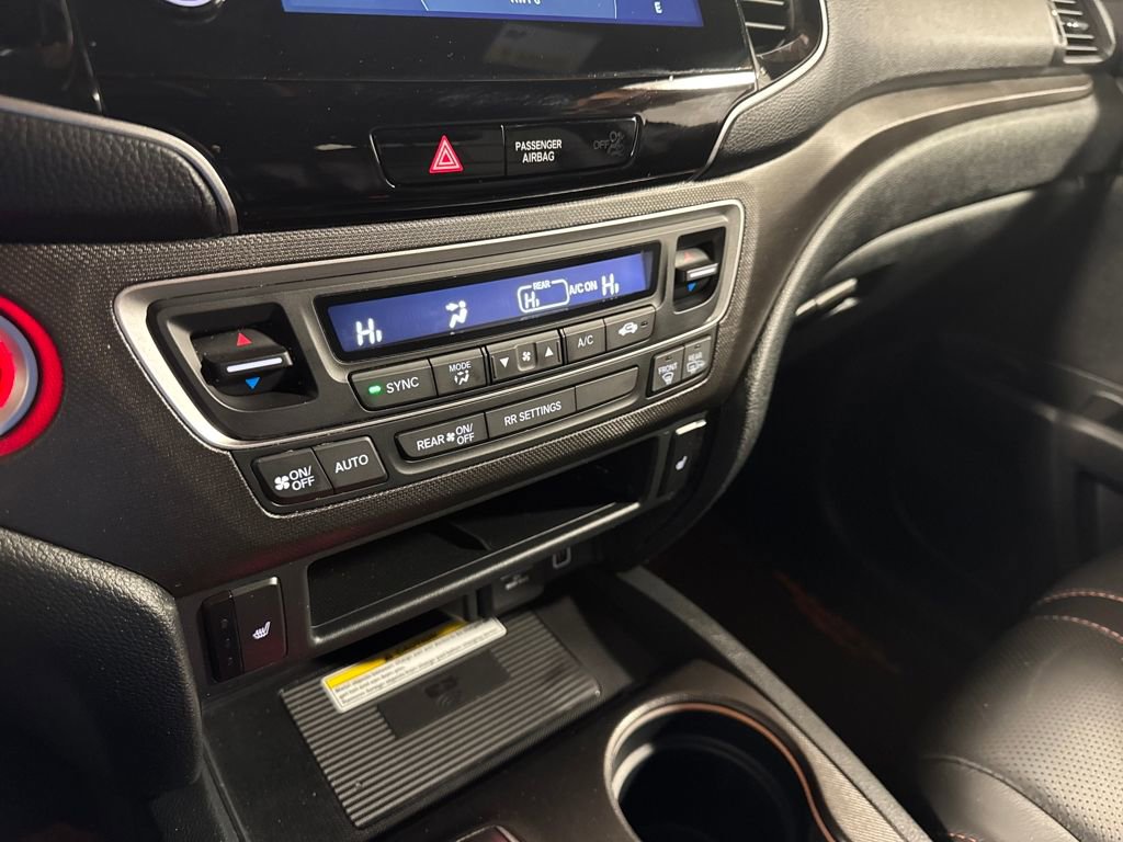 Used 2023 Honda Passport TrailSport image 19