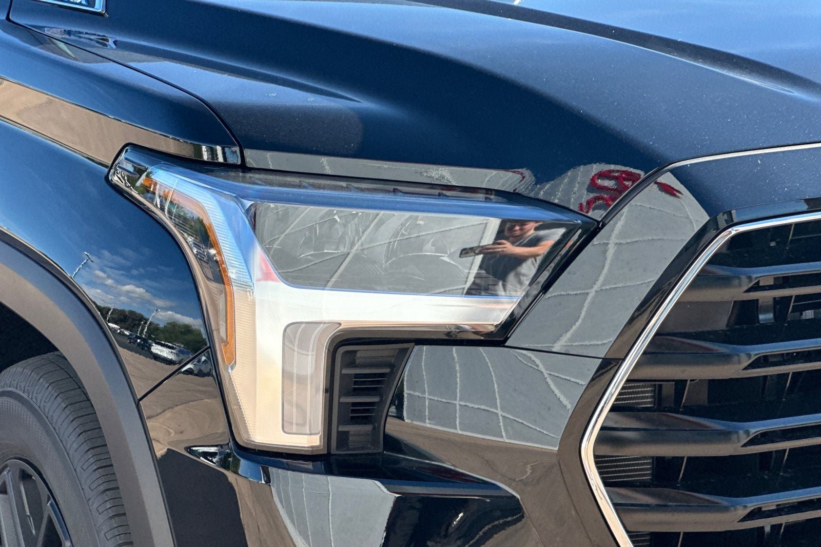 New 2026 Toyota Sequoia Limited w/ Tow Technology Package AWD/4WD image 31