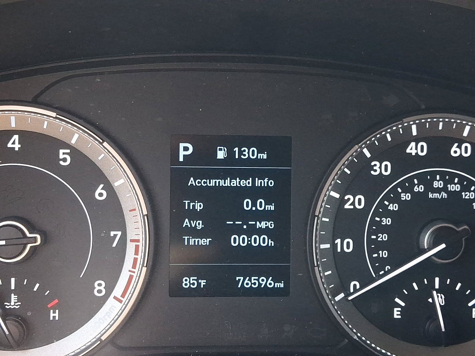Used 2020 Hyundai Venue SEL w/ Convenience Package FWD image 21