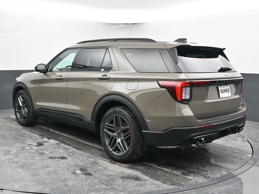 New 2026 Ford Explorer ST w/ Sun And Sound Package image 8