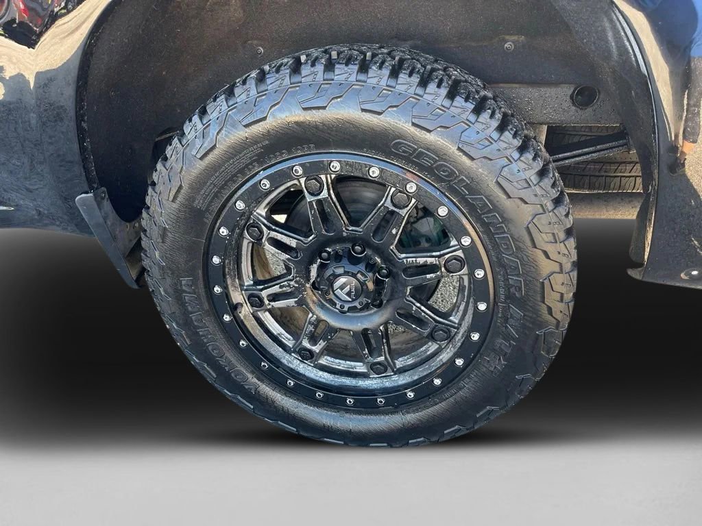 Used 2020 Chevrolet Silverado 1500 RST AWD/4WD image 9