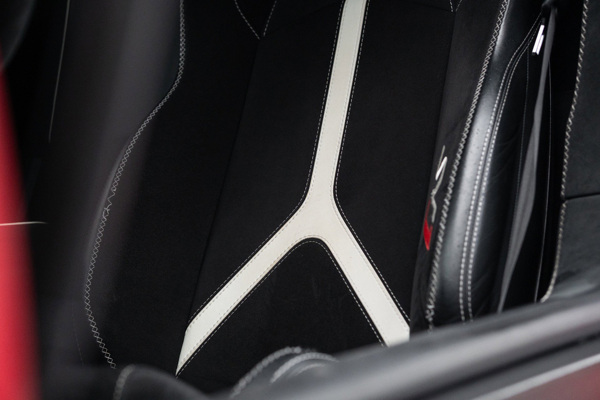 Used 2021 Lamborghini Aventador SVJ AWD/4WD image 50