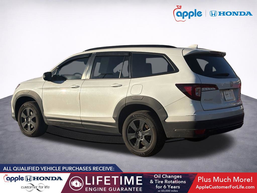 Used 2022 Honda Pilot TrailSport image 4