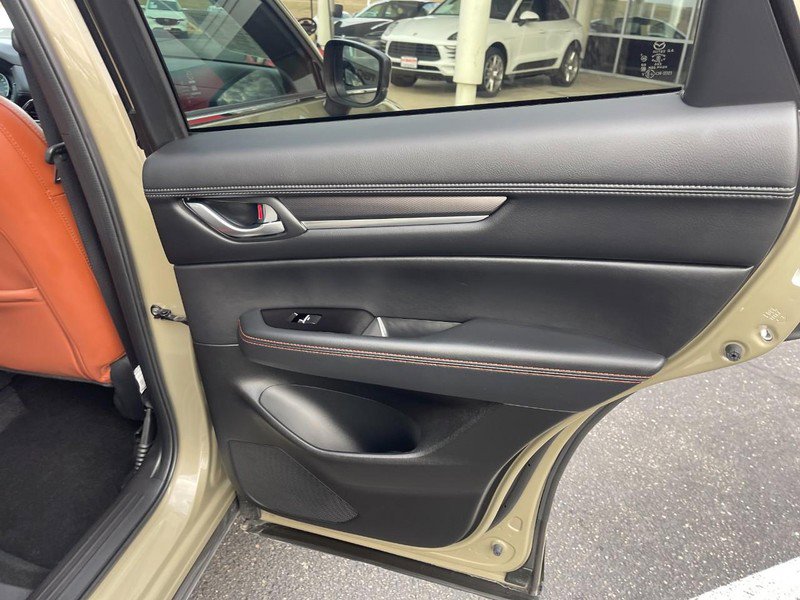 Used 2025 MAZDA CX-5 Carbon Edition image 16