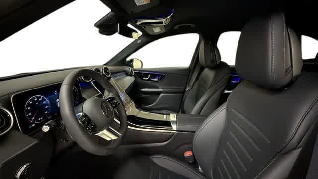 Used 2026 Mercedes-Benz GLC 300 4MATIC image 4