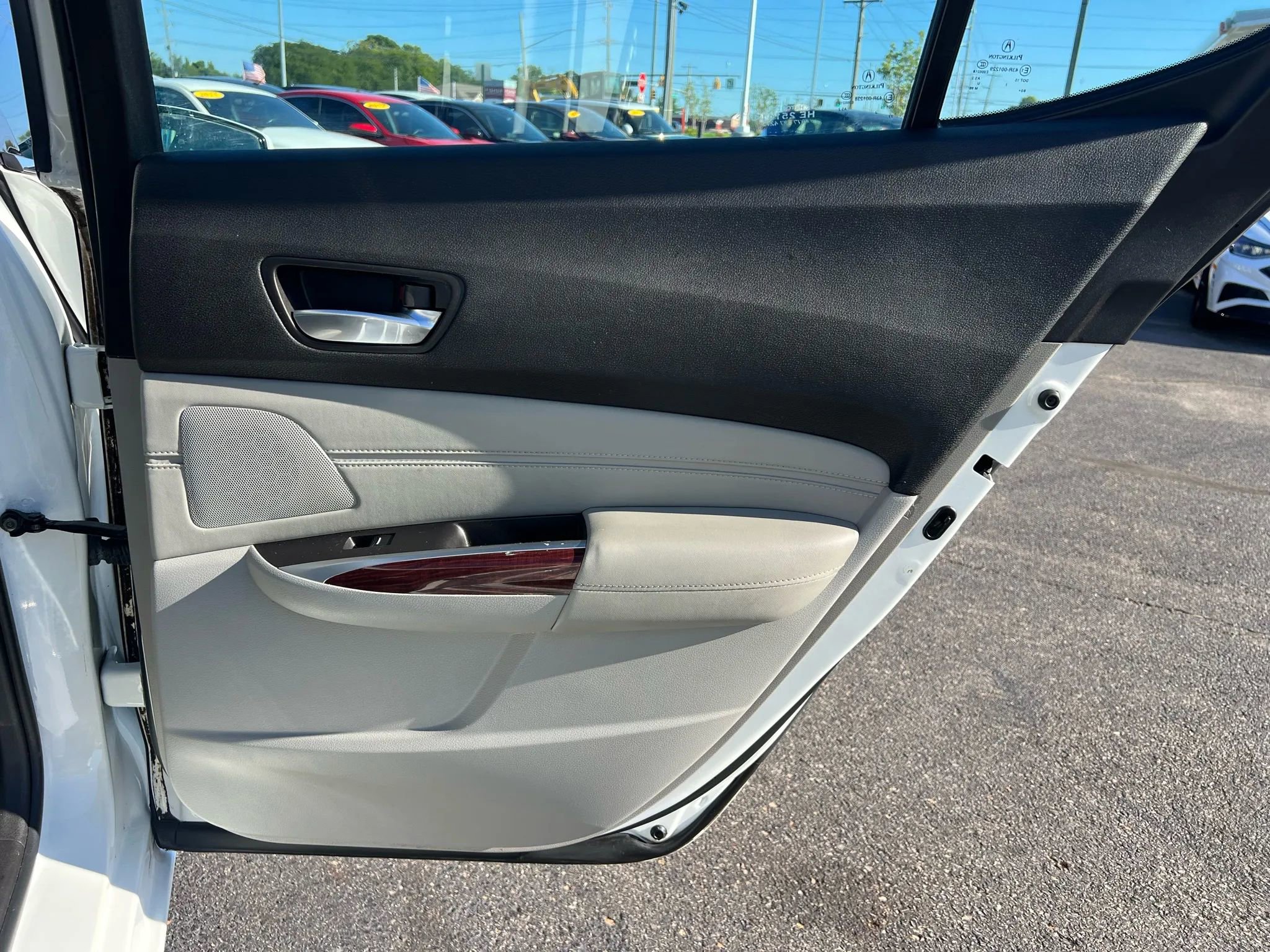 Used 2016 Acura TLX V6 SH-AWD w/ Technology Pkg image 35