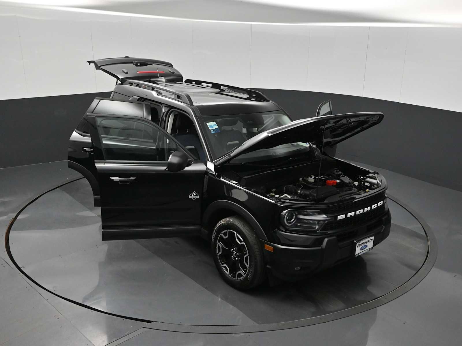 Used 2025 Ford Bronco Sport Outer Banks w/ Outer Banks Tech Package+ image 36