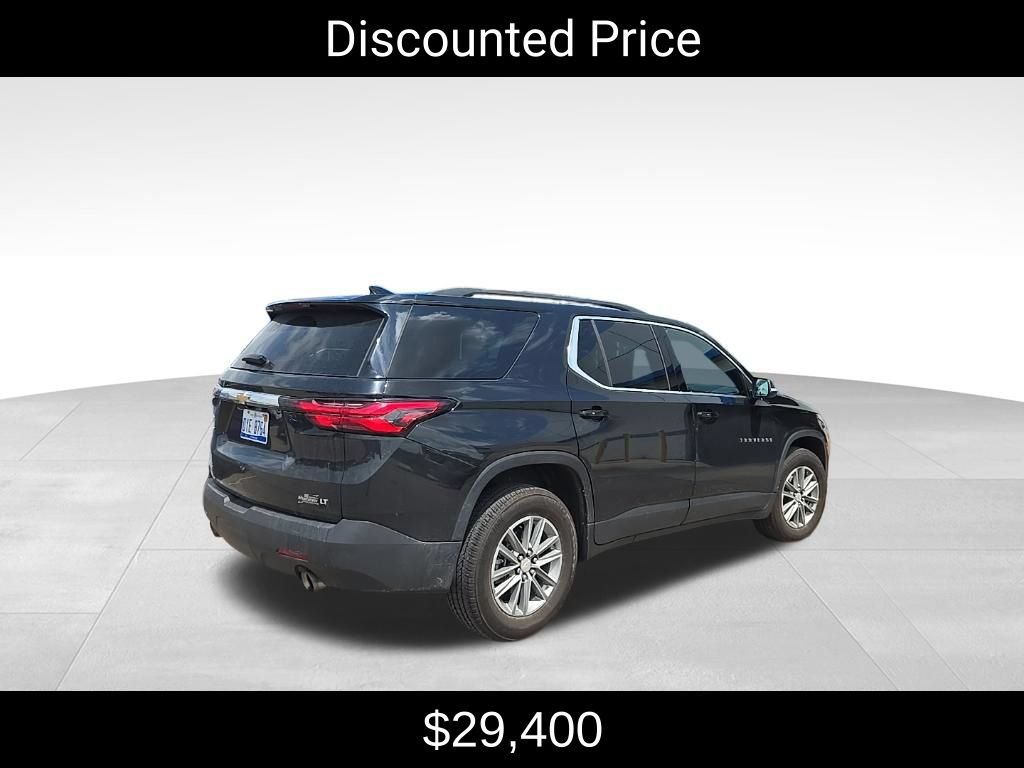 Certified 2023 Chevrolet Traverse LT FWD image 3