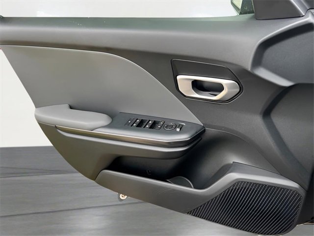 New 2025 Kia K4 LXS image 14