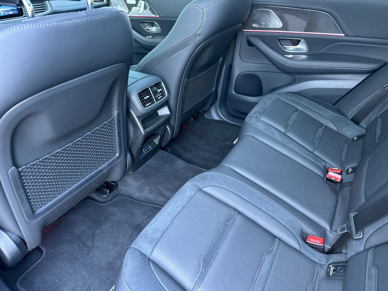 Used 2025 Mercedes-Benz GLE 63 AMG S image 12