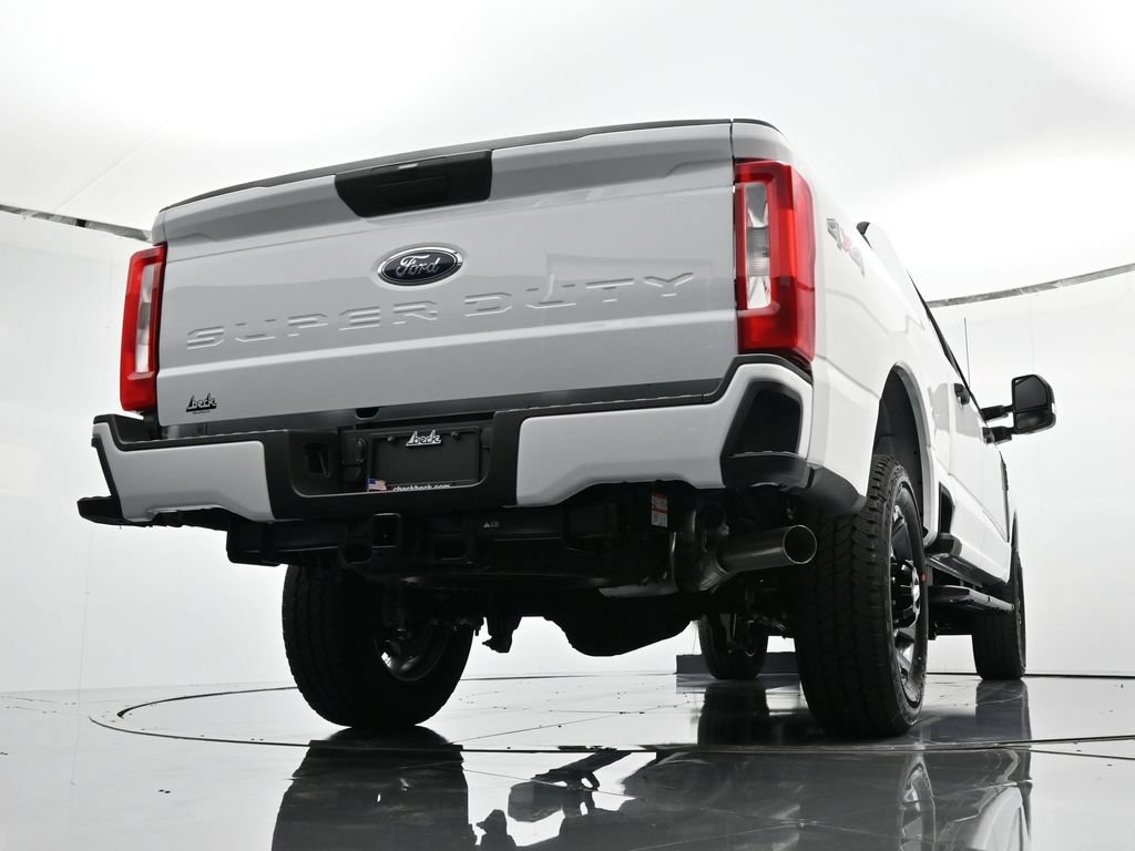 New 2026 Ford F350 XL w/ XL Chrome Package AWD/4WD image 38