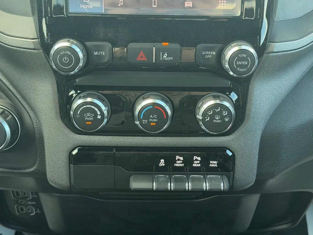 New 2026 RAM 1500 Tradesman AWD/4WD image 24