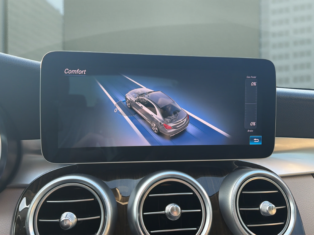 Used 2020 Mercedes-Benz C 300 Sedan image 40