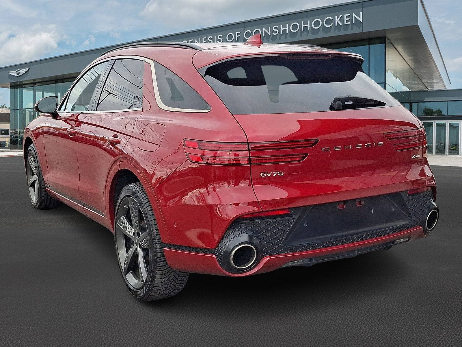 Used 2023 Genesis GV70 2.5T w/ Sport Prestige Package AWD/4WD image 4