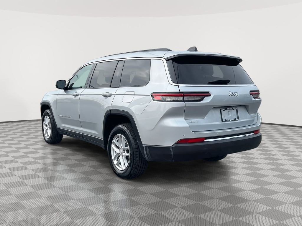Used 2025 Jeep Grand Cherokee L Laredo AWD/4WD image 5